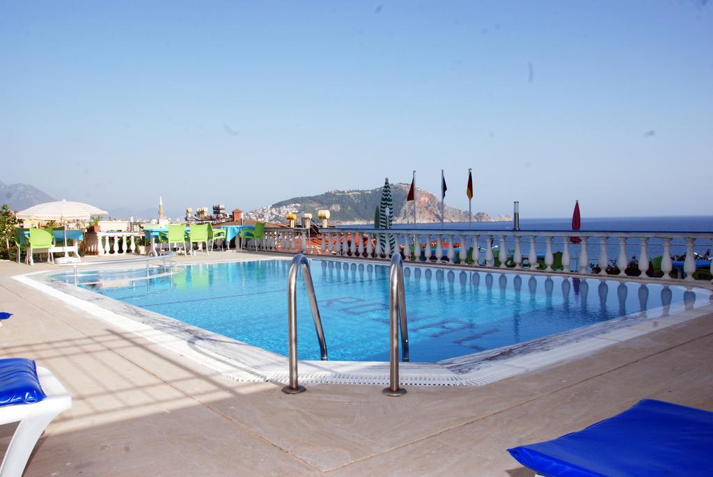 Hotel Royal Αλάνια Εξωτερικό φωτογραφία